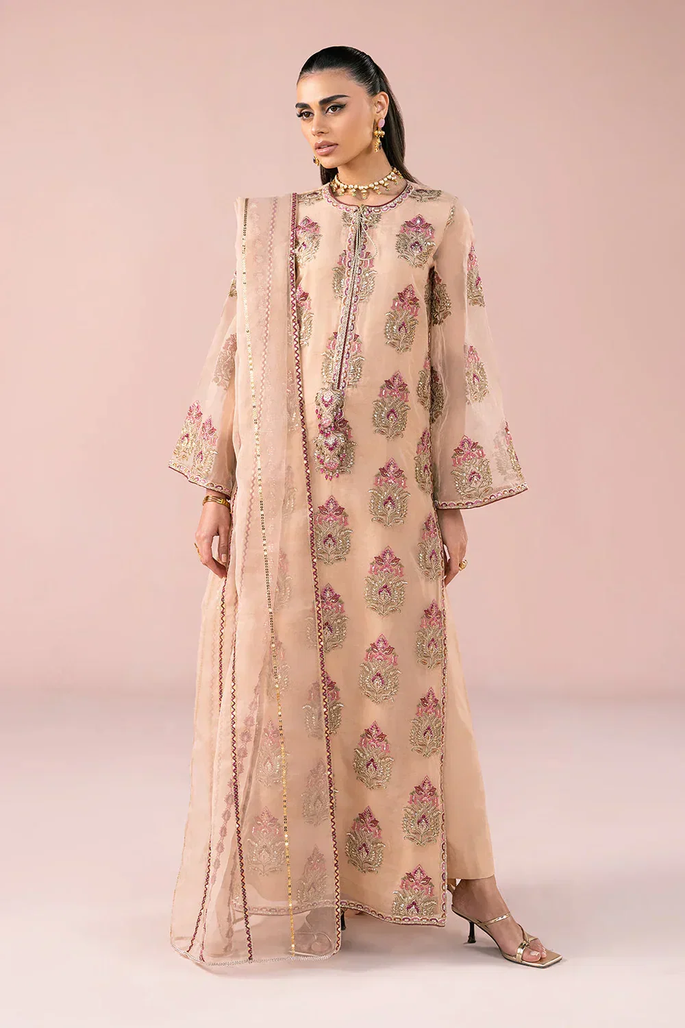 Which Pakistan Clothing UK Brand Is Worth Buying?